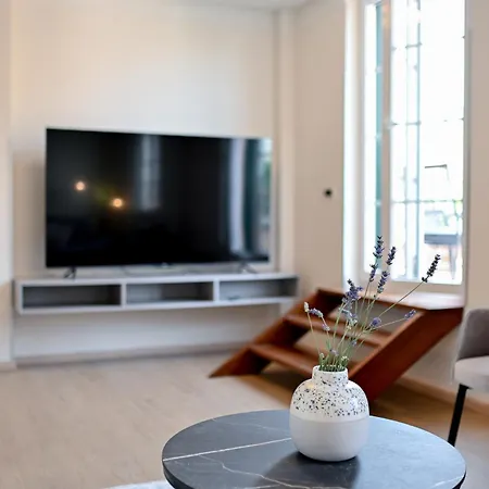 Hresc M 招待所 扎达尔