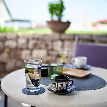 Guest house Hresc M 3*
