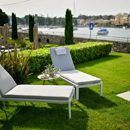 בית הארחה Hresc M