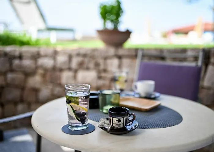 Guest house Hresc M 4*